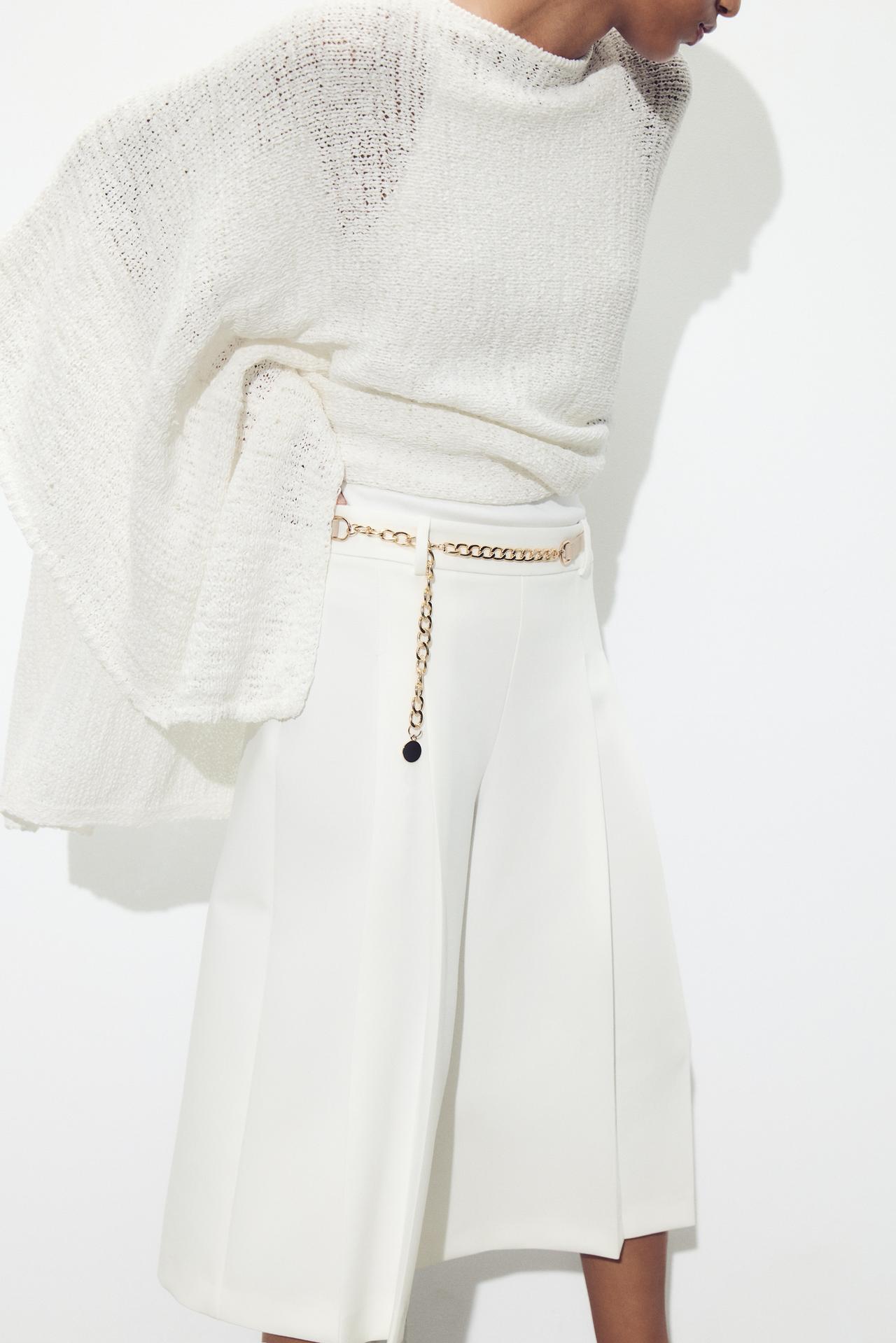 Long Pleated Bermuda Shorts with Belt