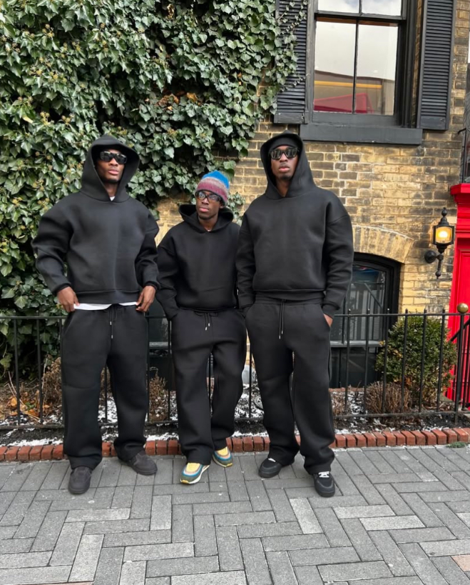 SET MONOCHROME JOGGING & HOODIES