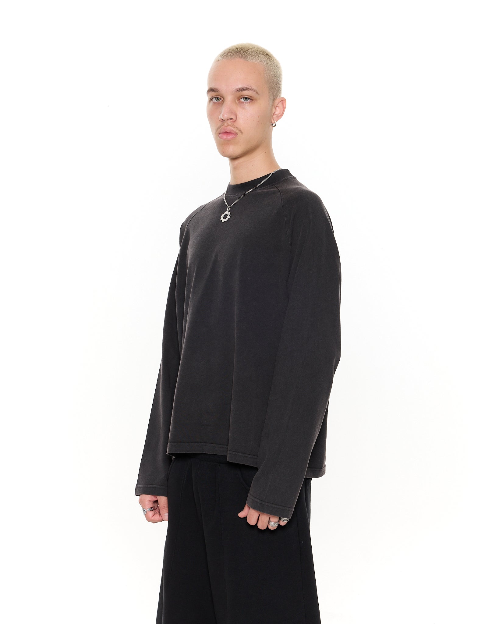 Long Sleeve T-Shirt – Washed Black